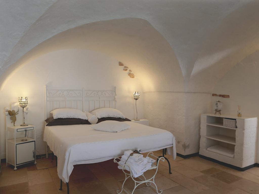 Masseria Eccellenza Pezze Di Greco Eksteriør billede